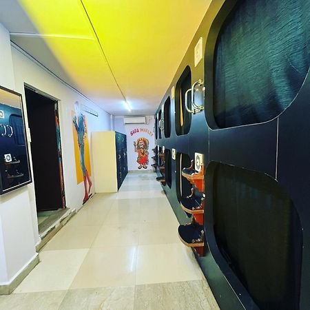 Madsquad Hostel Dorms & Rooms Varanasi Exterior photo