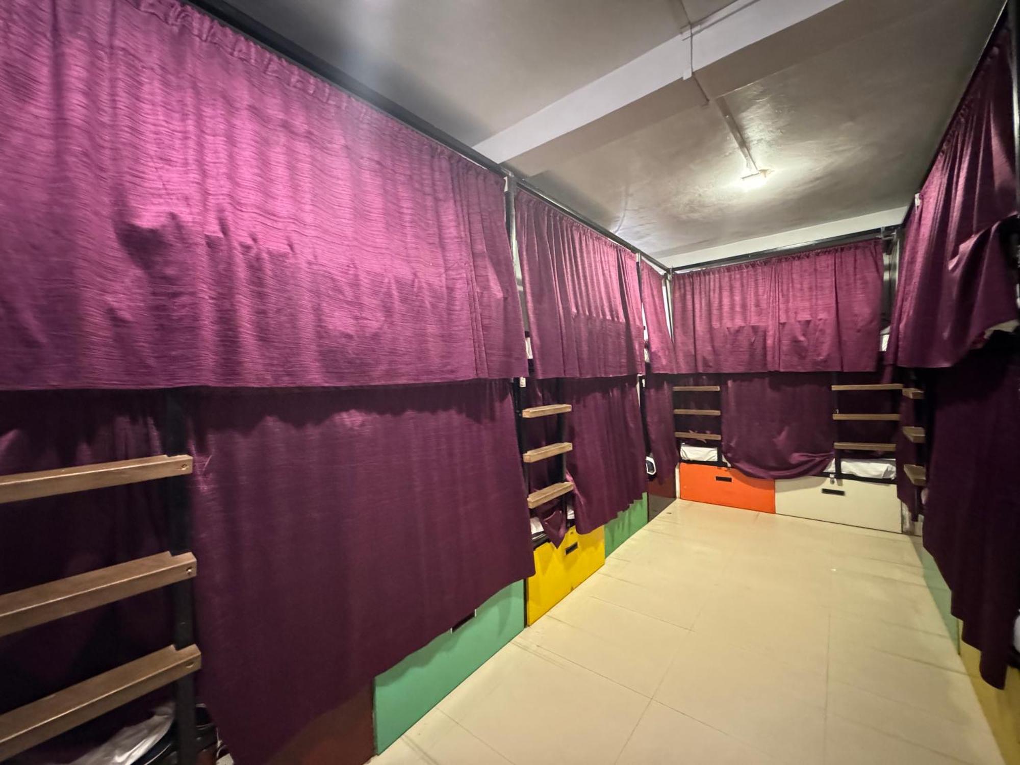 Madsquad Hostel Dorms & Rooms Varanasi Exterior photo