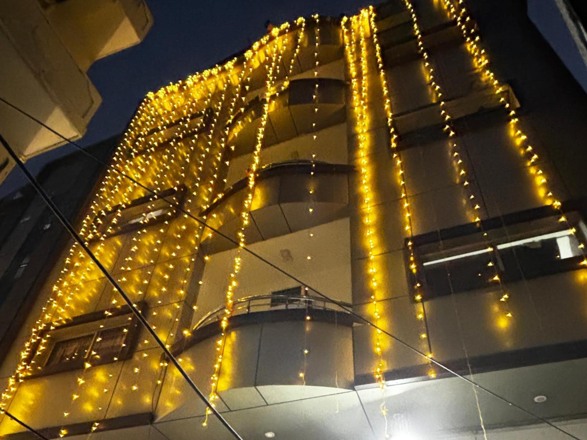 Madsquad Hostel Dorms & Rooms Varanasi Exterior photo