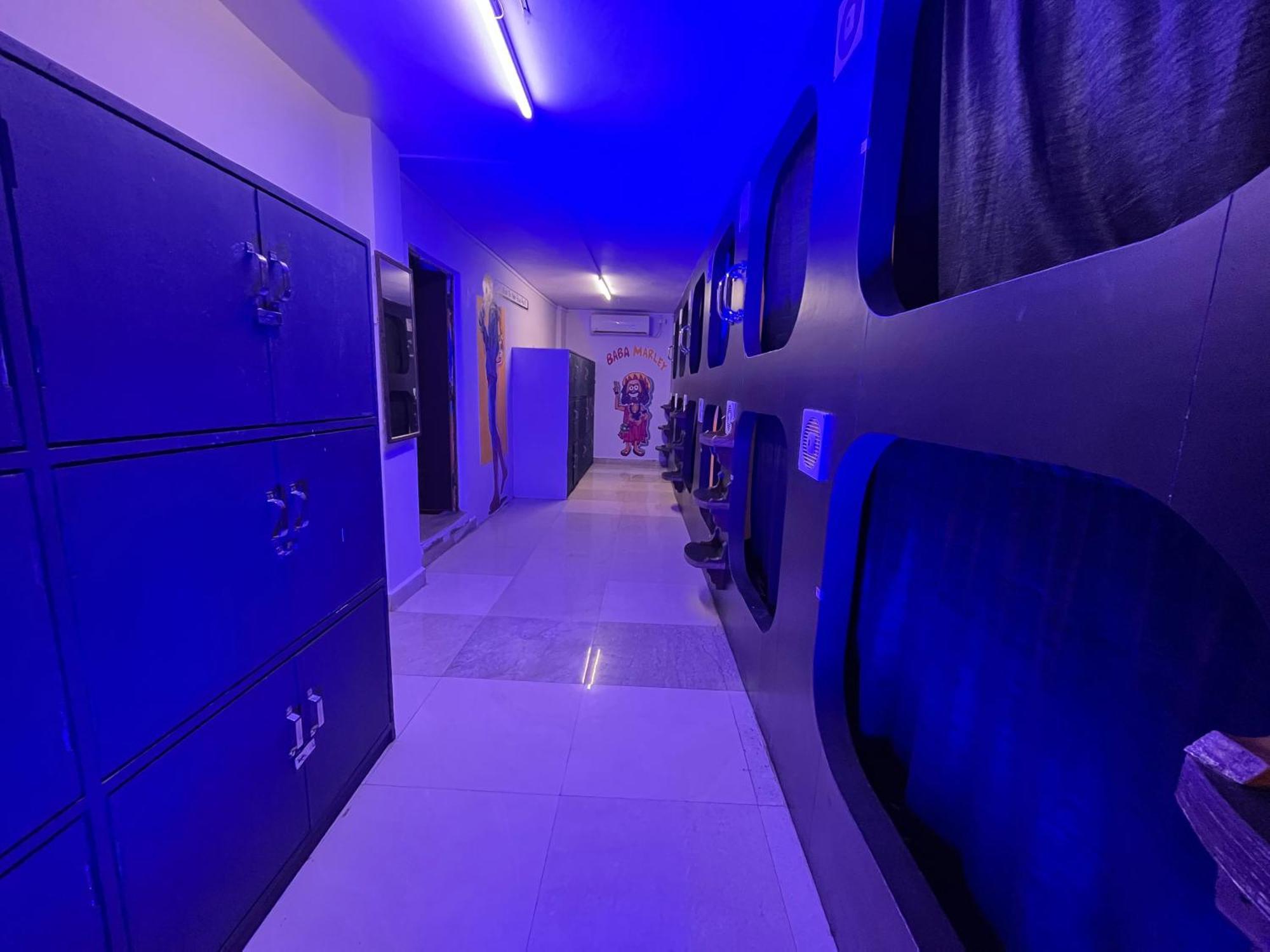 Madsquad Hostel Dorms & Rooms Varanasi Exterior photo